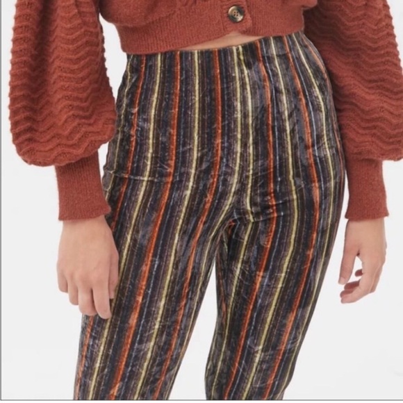 Urban Outfitters Crushed Velvet Flare Pants - Picture 12 of 12